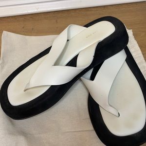 Fun summer flip flops